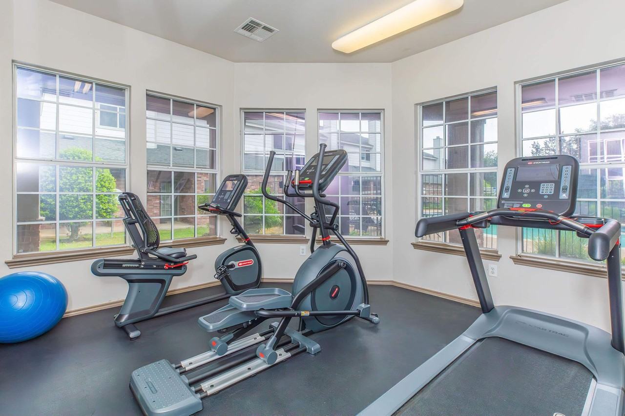 Cedar Park Townhomes - Photo 7 of 48