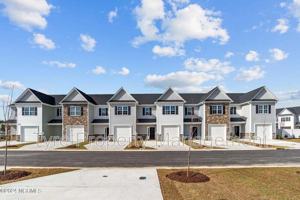 featured image of 1904 Newbury Way #B