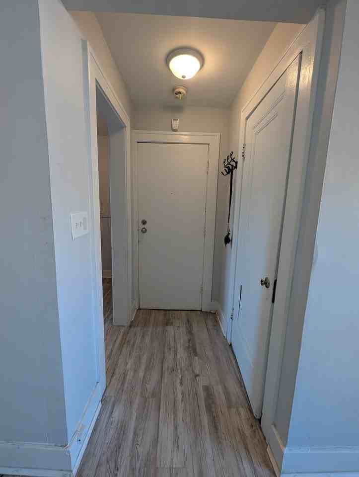 1551 Assumption Street #9 - Photo 7 of 9