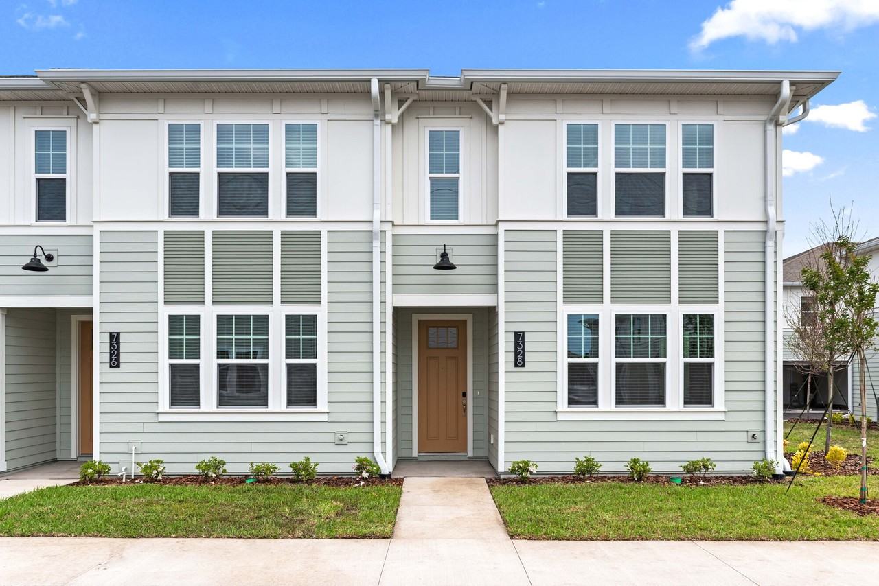 Viridian Southside Quarter - Photo 3 of 33