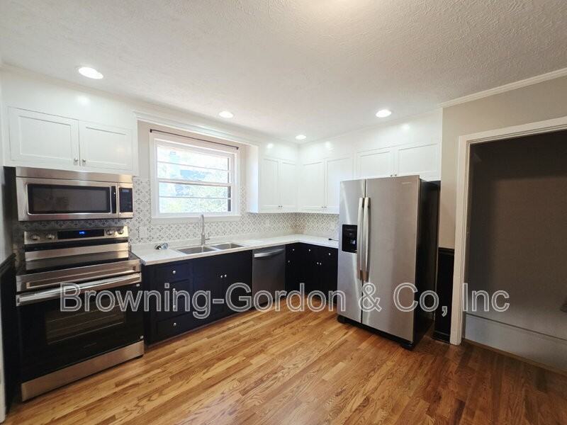 1805 Haden Ct - Photo 5 of 15