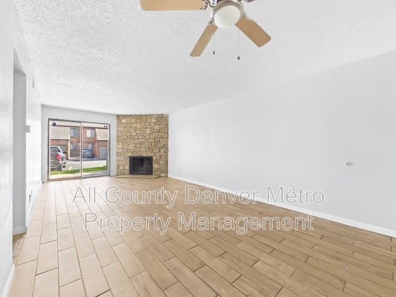 447 Wright St #118 - Photo 6 of 19