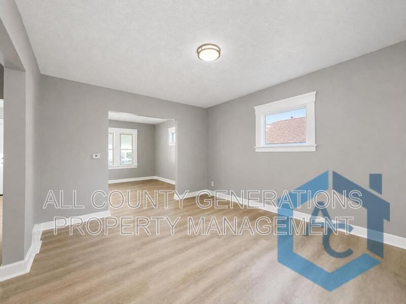 3429 E 114th St - Photo 6 of 15