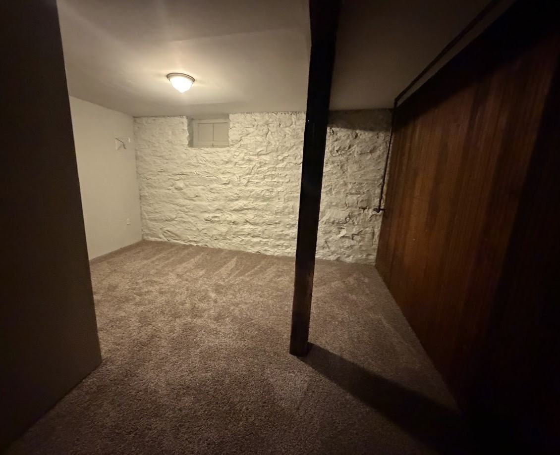 219 Suncrest Street - Photo 4 of 7