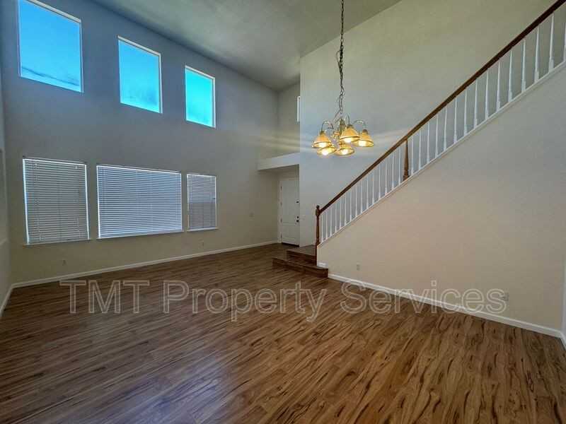 9654 Little Harbor Way - Photo 3 of 20