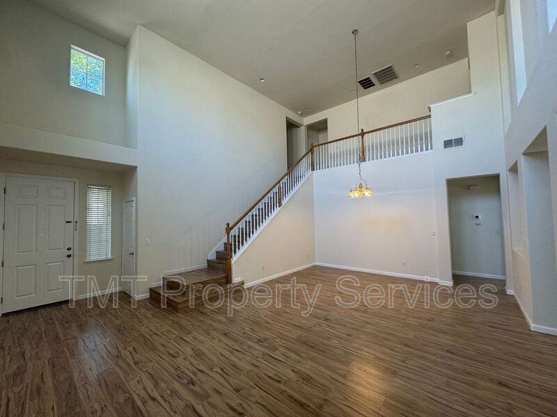 9654 Little Harbor Way - Photo 4 of 20