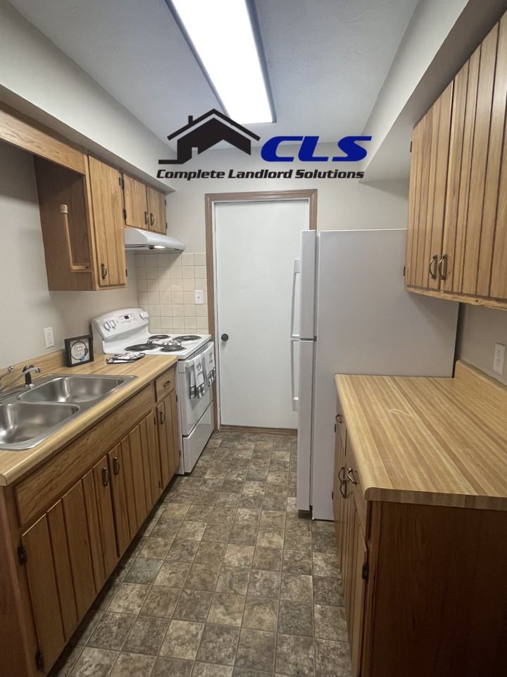 Winston Terrace Apartments LLC - Photo 5 of 40