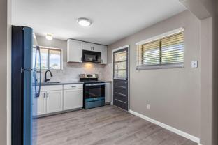 491 S Holmes - Photo 1 of 1