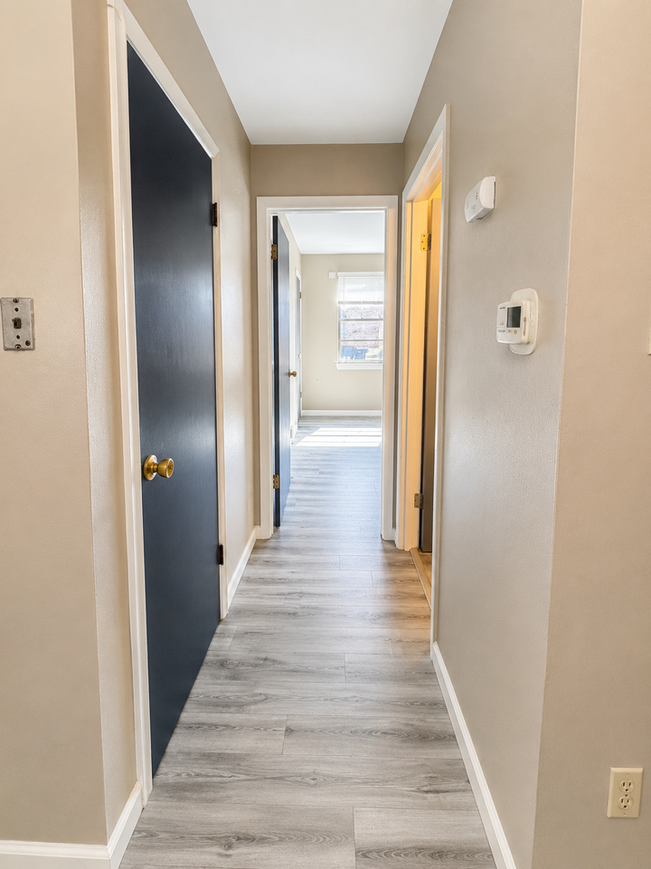 3100 Arsenal Street - Photo 3 of 10