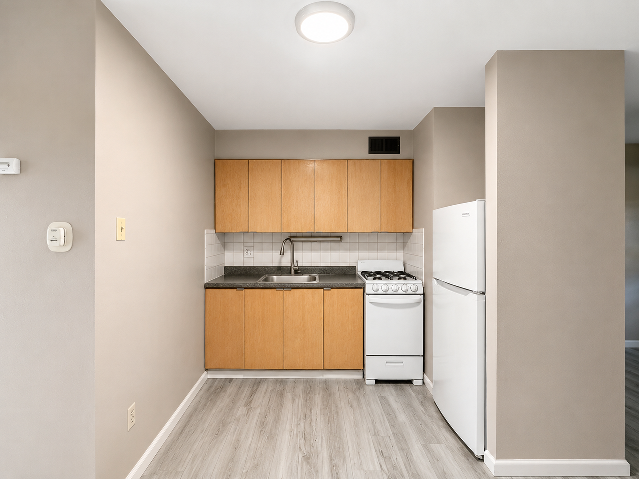 3100 Arsenal Street - Photo 4 of 10