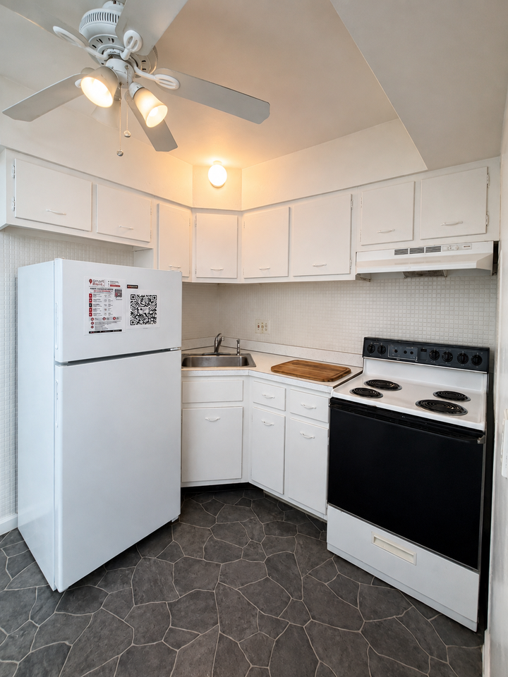 2601 Tyrell Drive - Photo 7 of 9