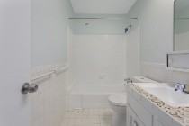 Ashton Place Apts - Photo 4 of 7