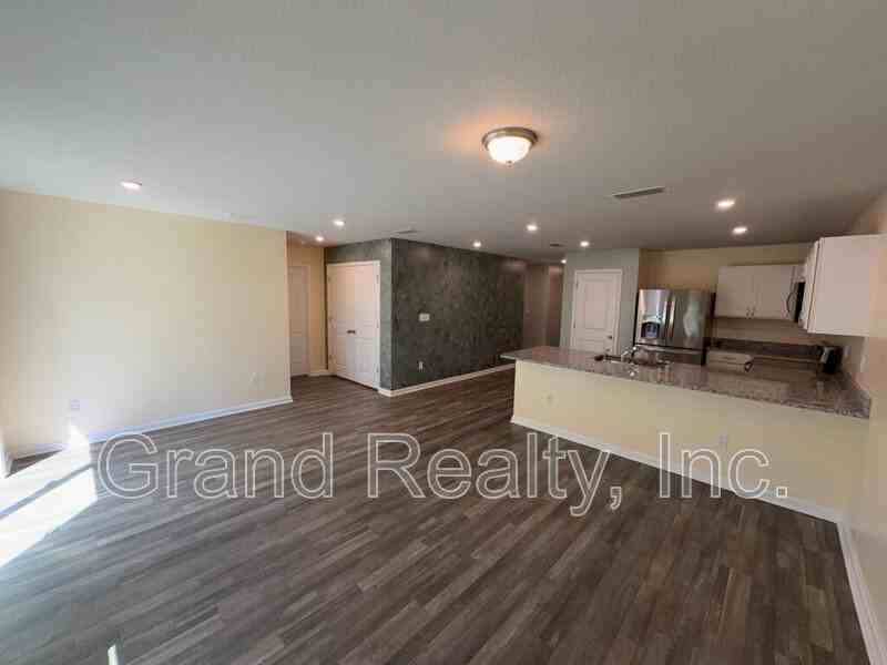 1919 Pineview Church Rd - Photo 7 of 24