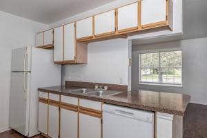 featured image of 150 Maple St