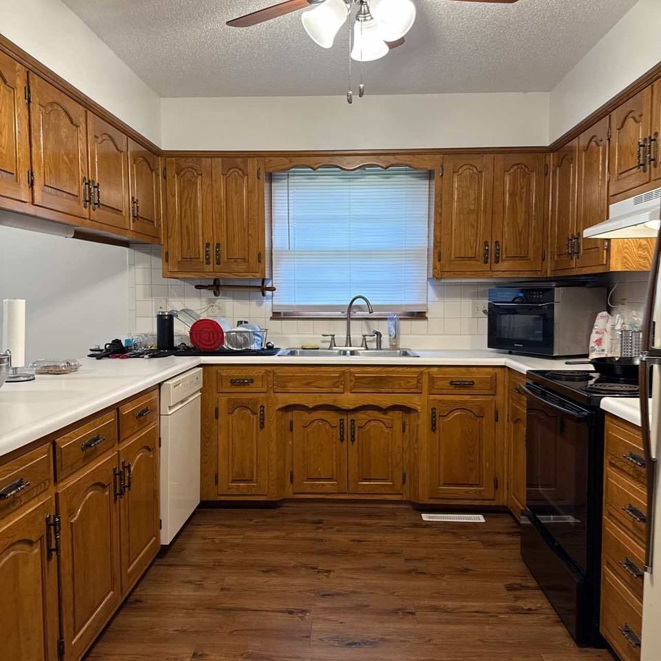 201 E Russell Ave - Photo 5 of 14