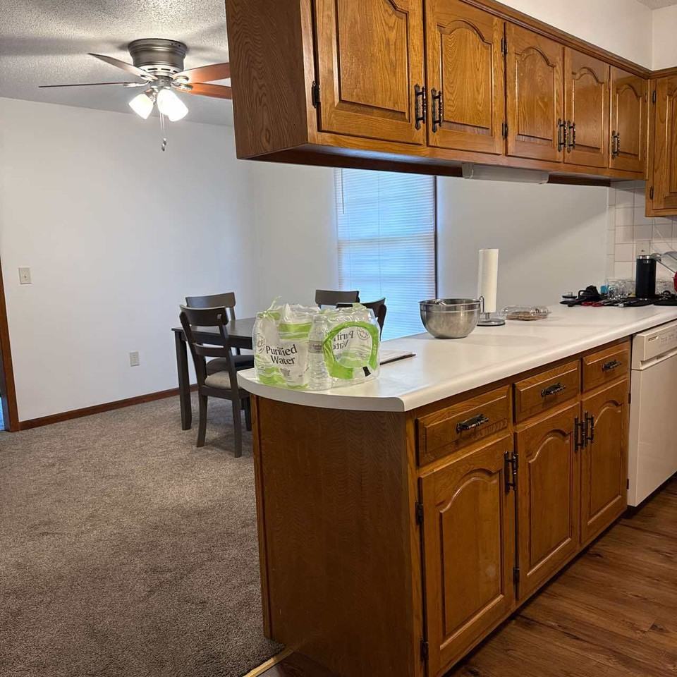 201 E Russell Ave - Photo 7 of 14