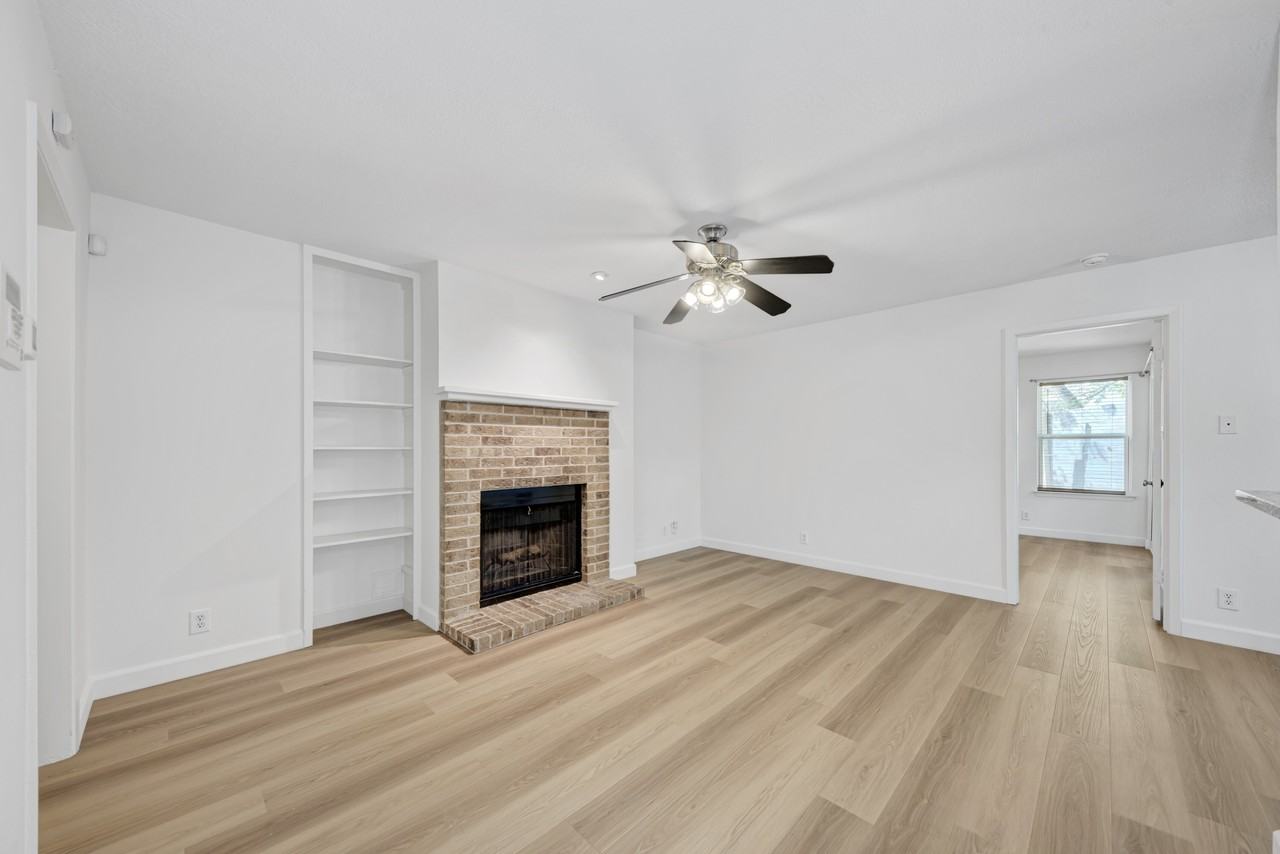2106 Nickerson Street - Photo 4 of 38