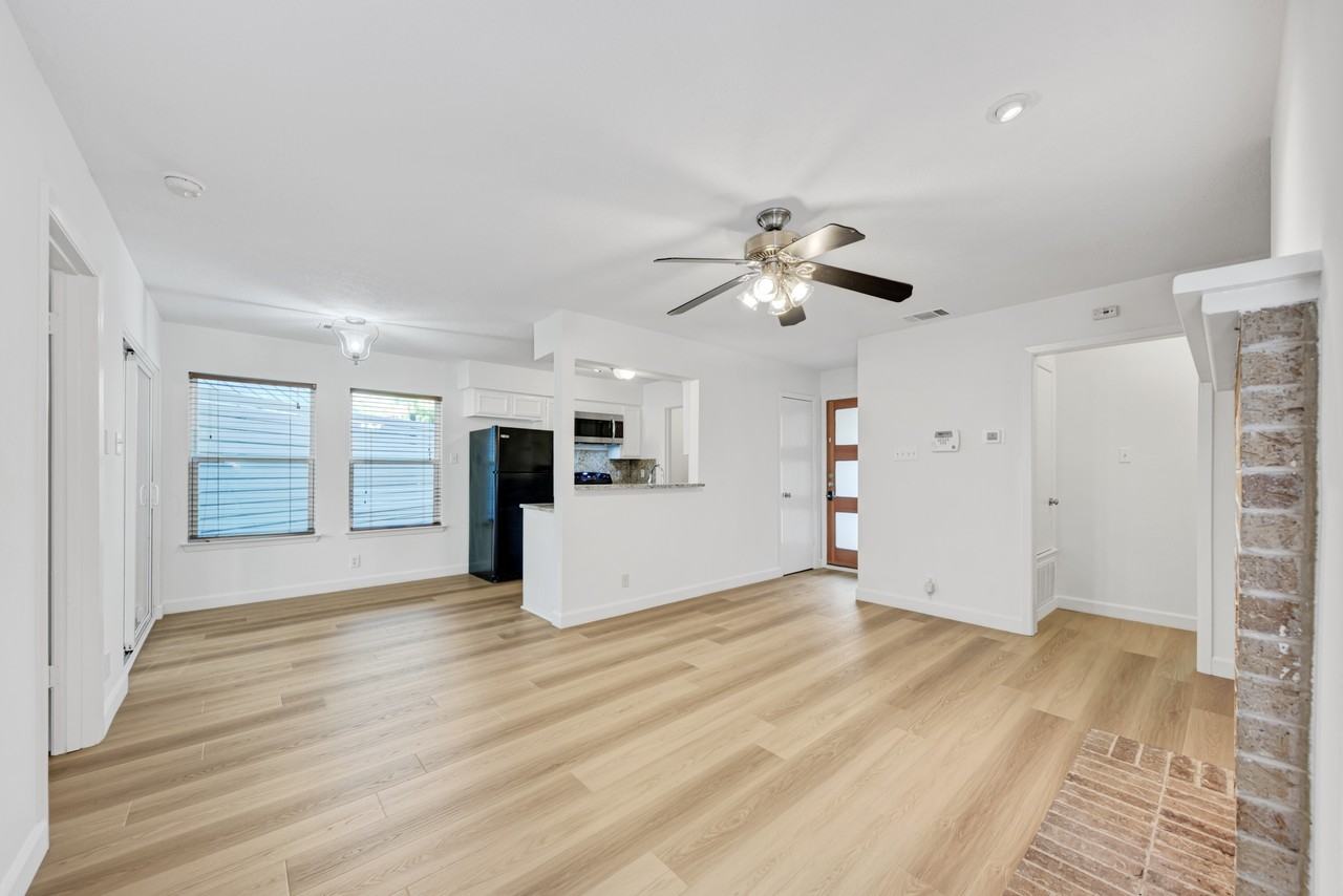 2106 Nickerson Street - Photo 5 of 38