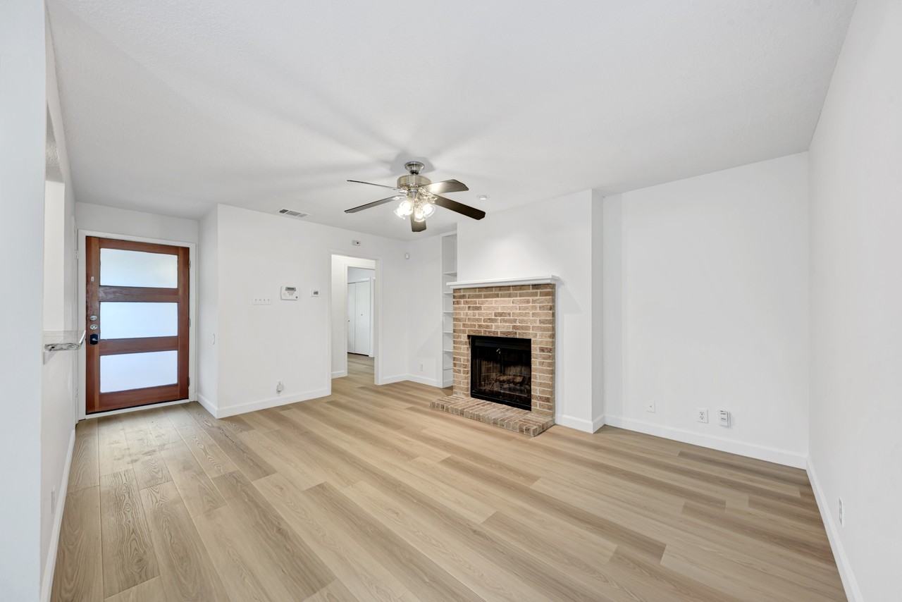 2106 Nickerson Street - Photo 6 of 38