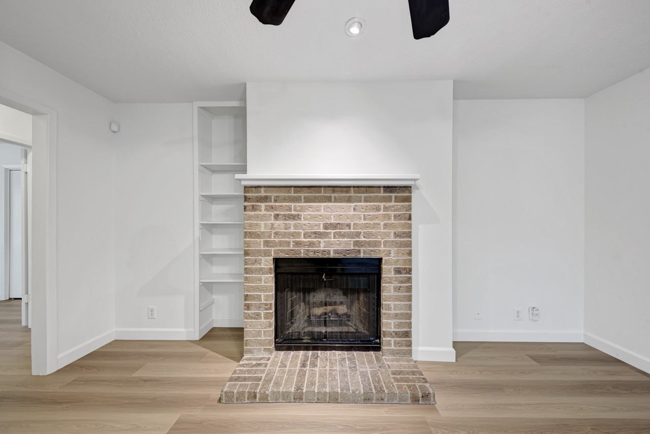 2106 Nickerson Street - Photo 7 of 38