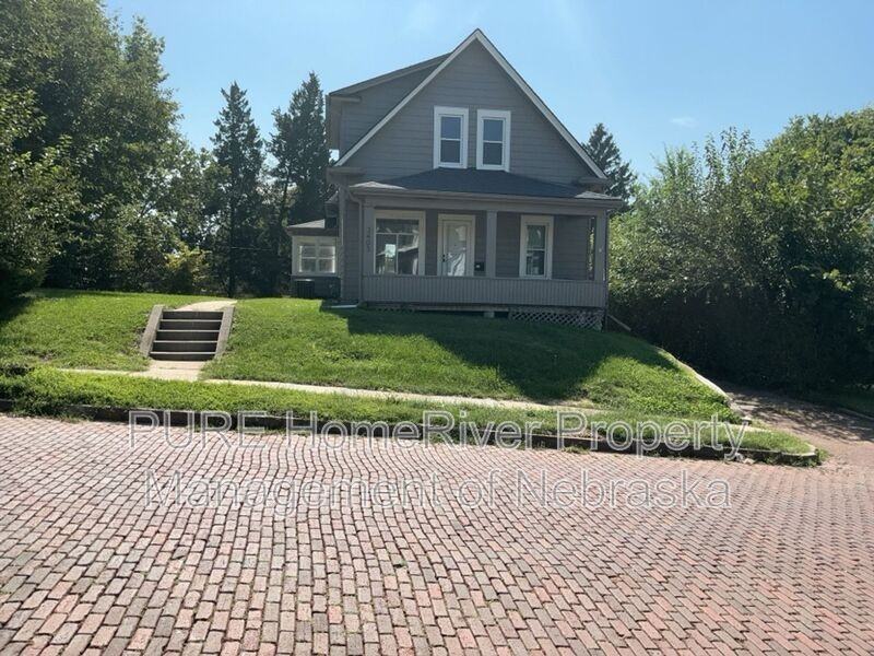 3403 Arbor St - Photo 2 of 28