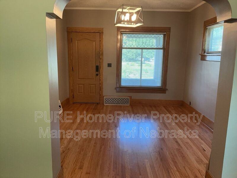 3403 Arbor St - Photo 6 of 28