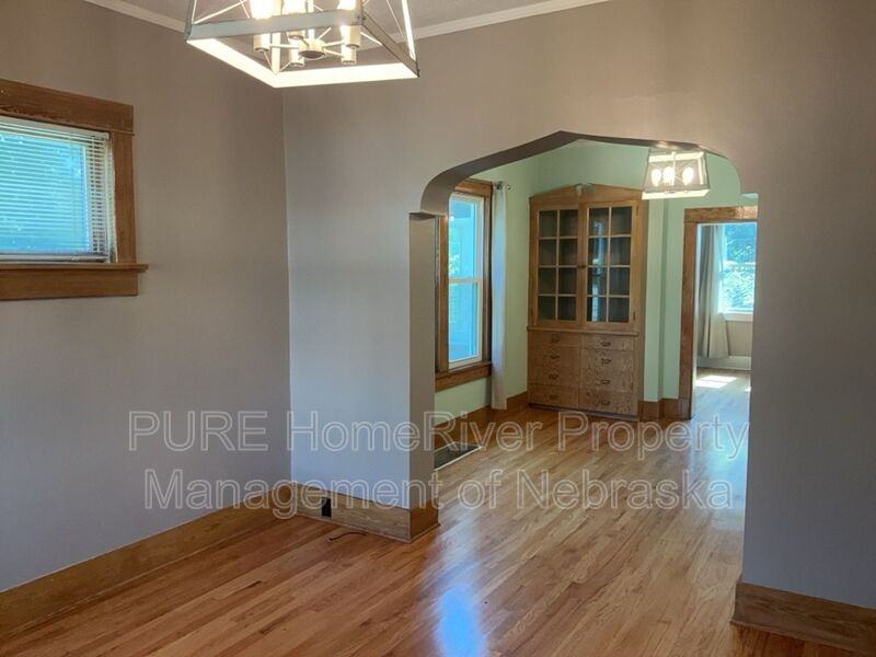 3403 Arbor St - Photo 7 of 28