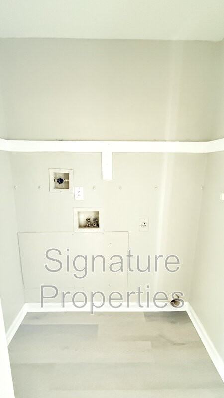 516 Rue Marseille - Photo 7 of 14