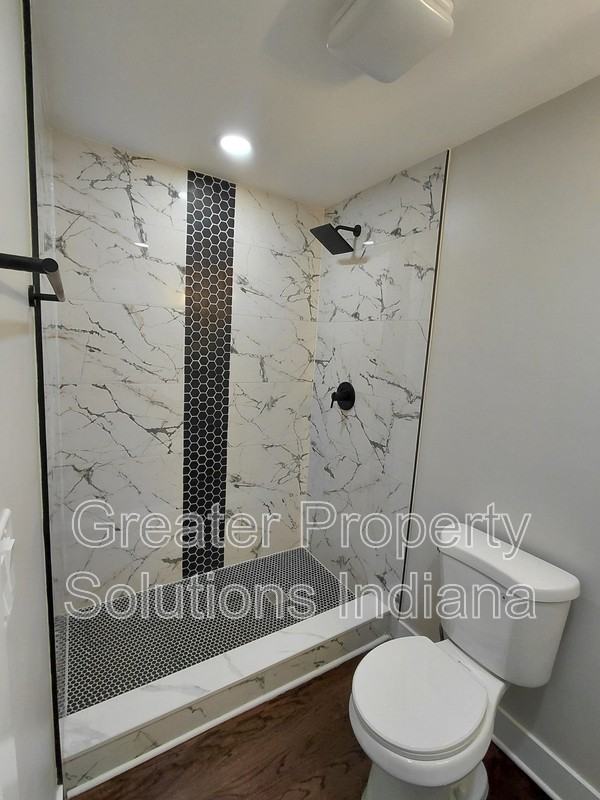 6607 Nebraska Ave - Photo 7 of 12