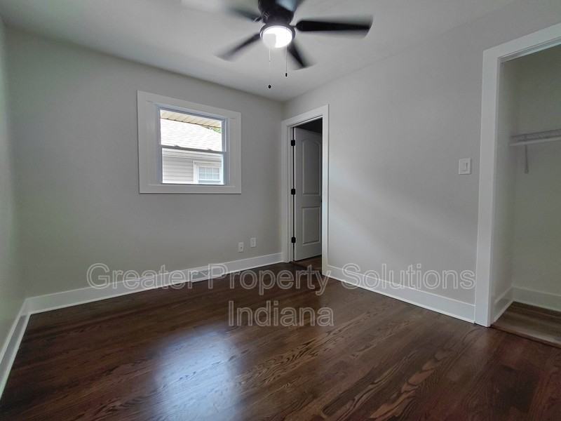1127 Morris St - Photo 5 of 12