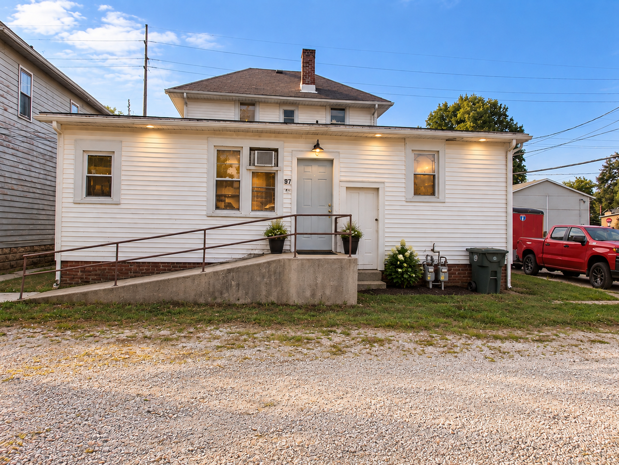 1524 1524 1/2 W Jackson St - 1524 1/2 - Photo 4 of 4
