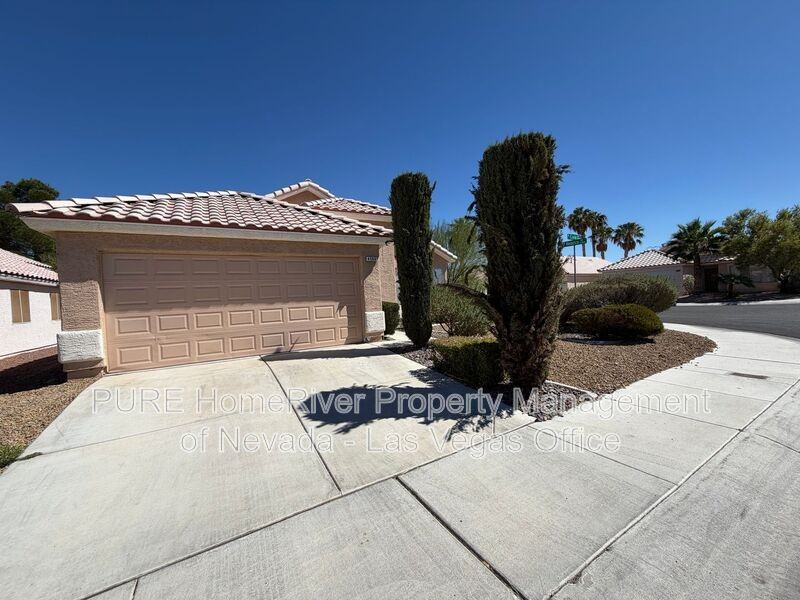 4500 Cielo Ln - Photo 5 of 50