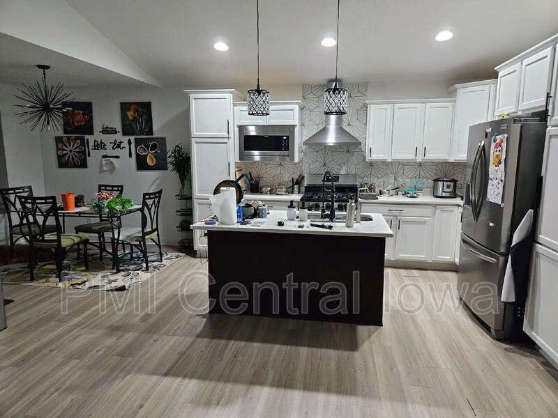 8938 Primo Ln - Photo 3 of 18