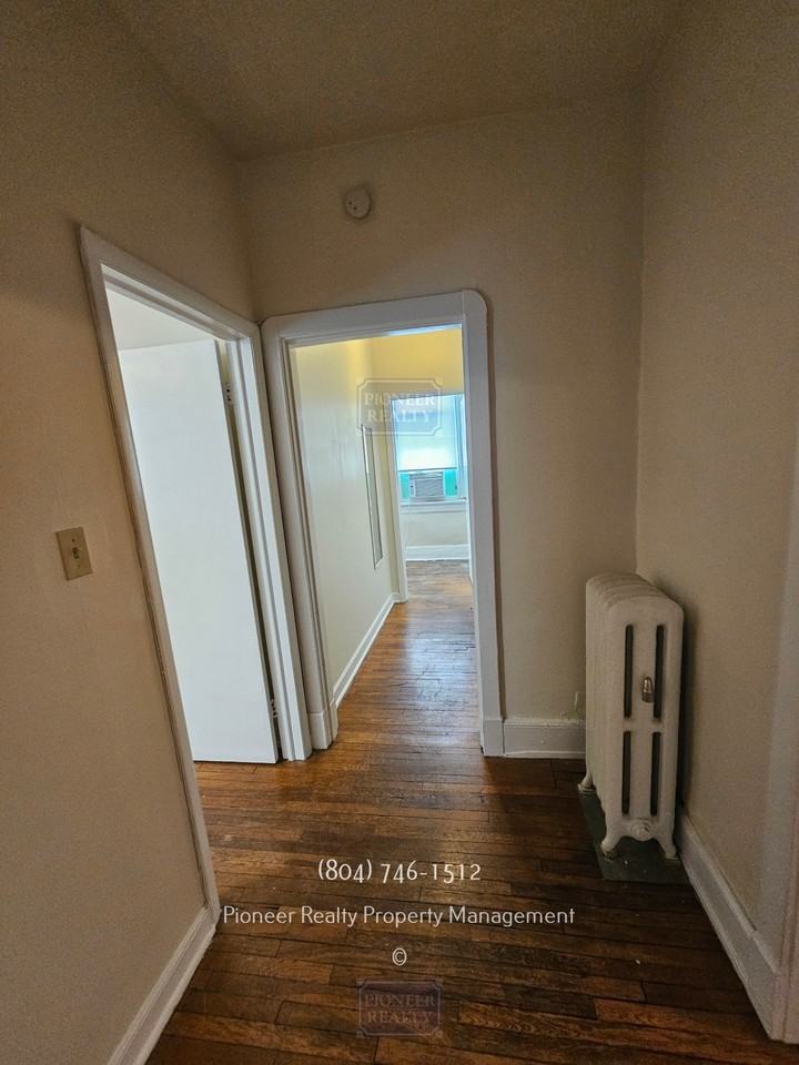 3110 Kensington Avenue - Photo 5 of 14