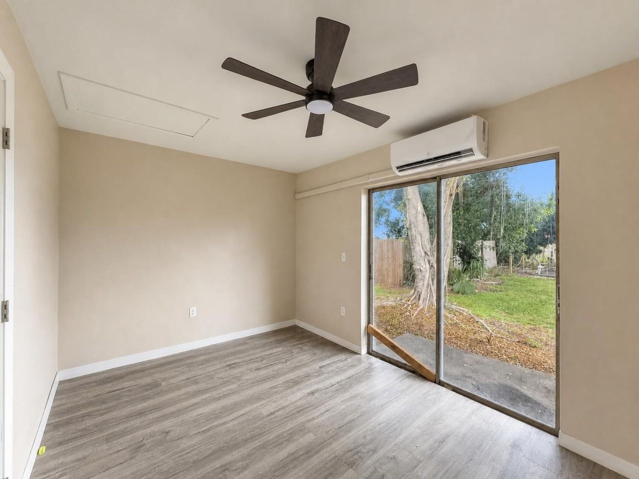 5633 Crissman Dr N Unit C3 - Photo 6 of 7