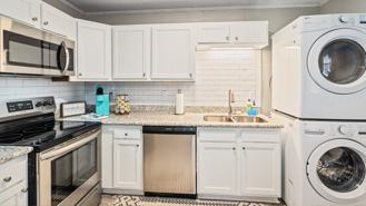 Oakleigh Square - Photo 1 of 1