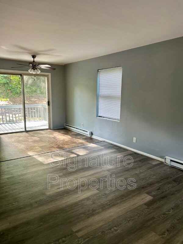 210 Rives Rd #A - Photo 5 of 20
