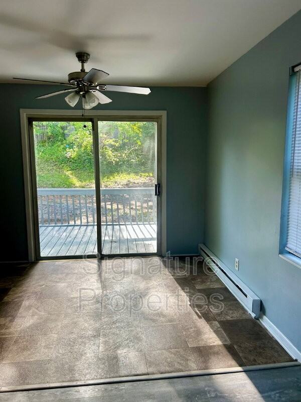 210 Rives Rd #A - Photo 6 of 20