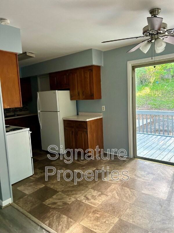 210 Rives Rd #A - Photo 7 of 20