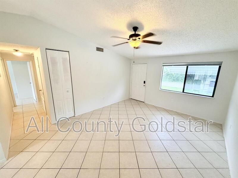 1150 Lemars Ave - Photo 3 of 11