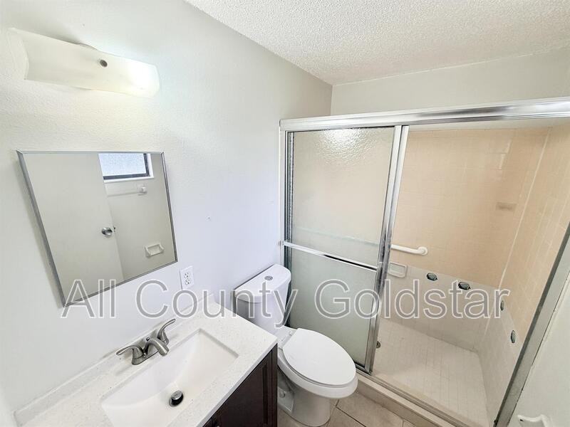1150 Lemars Ave - Photo 6 of 11