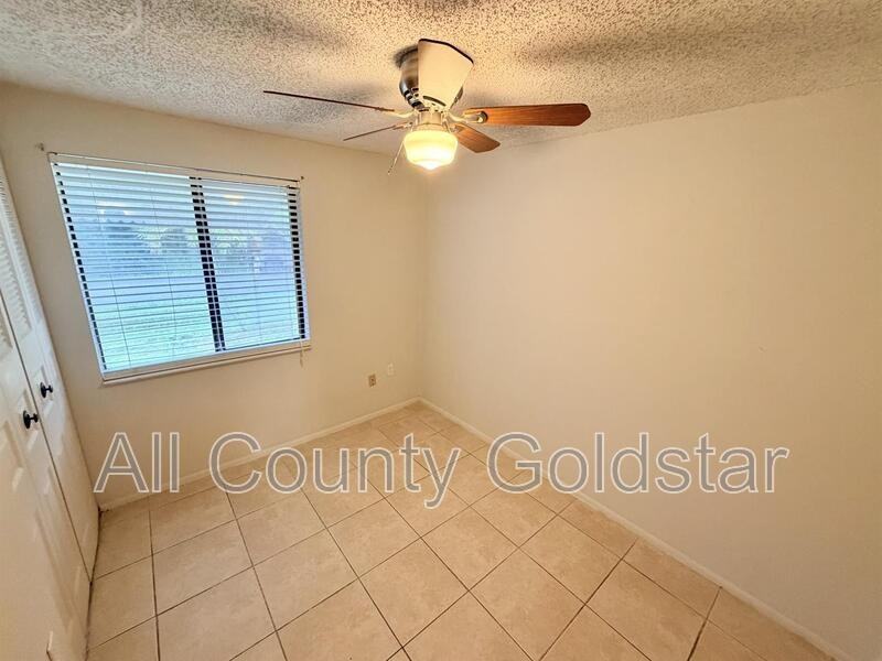 1150 Lemars Ave - Photo 7 of 11