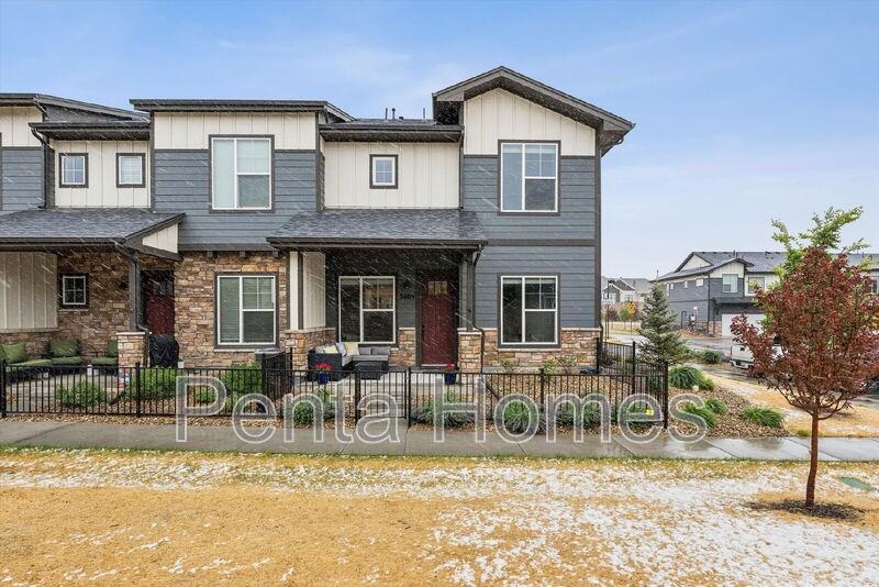 3405 E Fork Dr - Photo 2 of 37