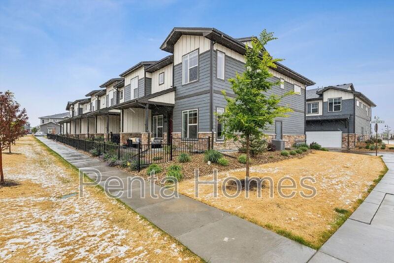 3405 E Fork Dr - Photo 3 of 37