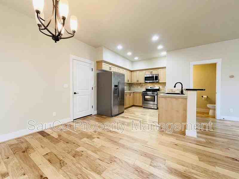 431 Sw 204th Ter - Photo 7 of 24