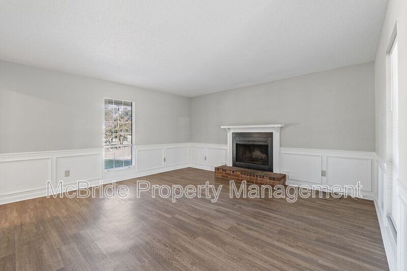 531 Travis Ct - Photo 7 of 35