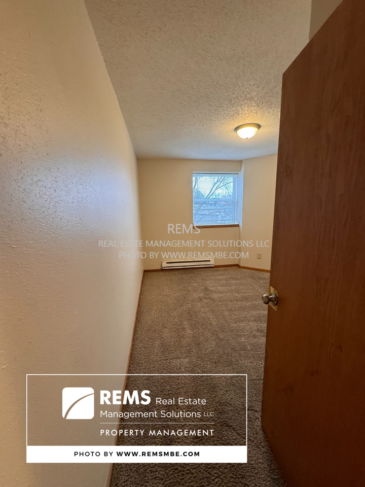 122 Maine Street - Photo 6 of 13