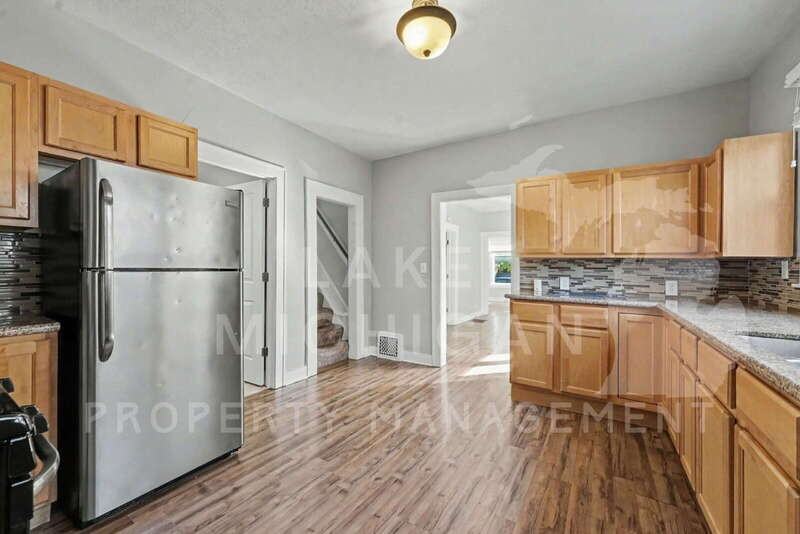 41 Diamond Ave Ne - Photo 2 of 21