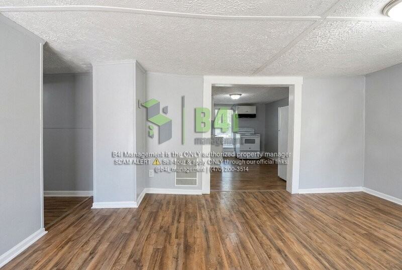 313 Mccall St - Photo 4 of 14