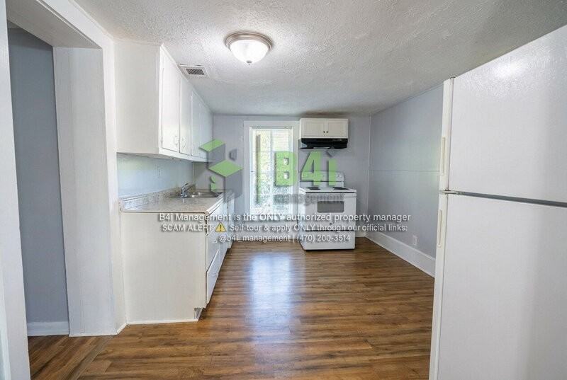 313 Mccall St - Photo 5 of 14